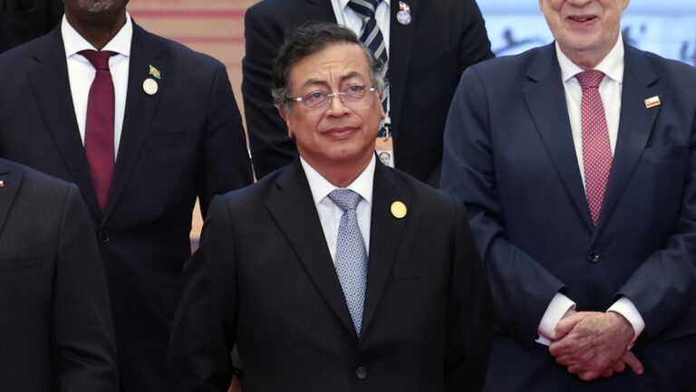 Colombia inicia proceso para unirse al NDB del grupo de los BRICS