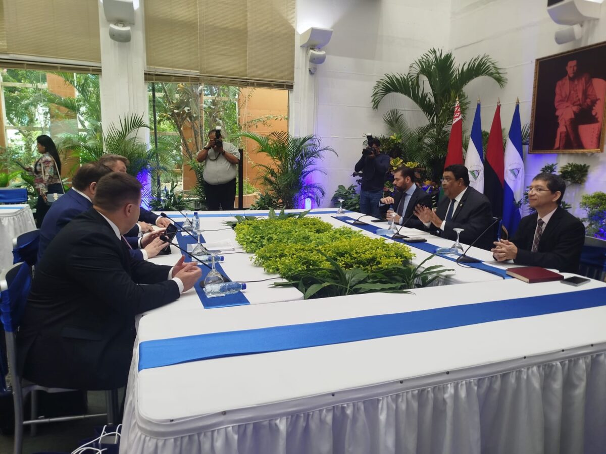 Delegación de Belarús y Nicaragua sostienen encuentro