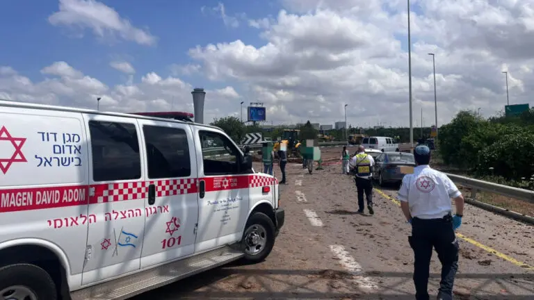 Yemen lanza misil contra aeropuerto Ben Gurión en Israel