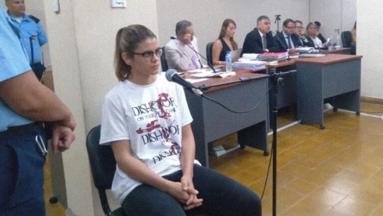 Mujer asesina a su amigo durante juego sexual