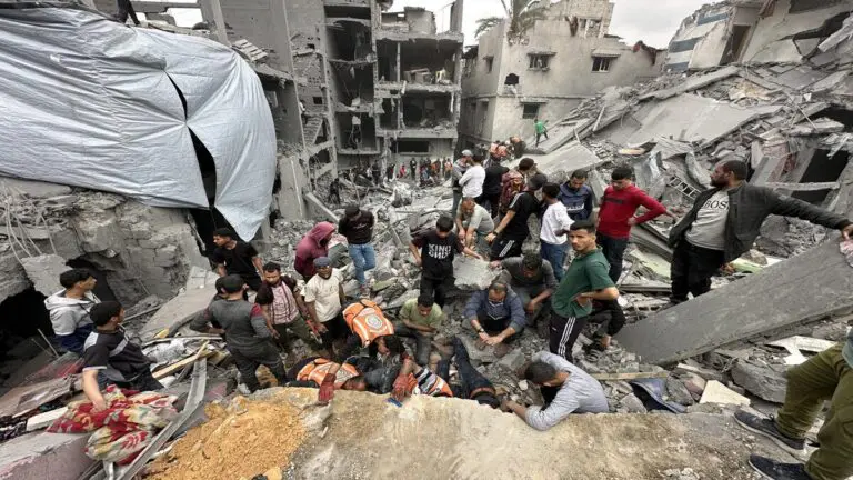 ONU denuncia colapso humanitario en Gaza y exige acción global ante bloqueo y ataques