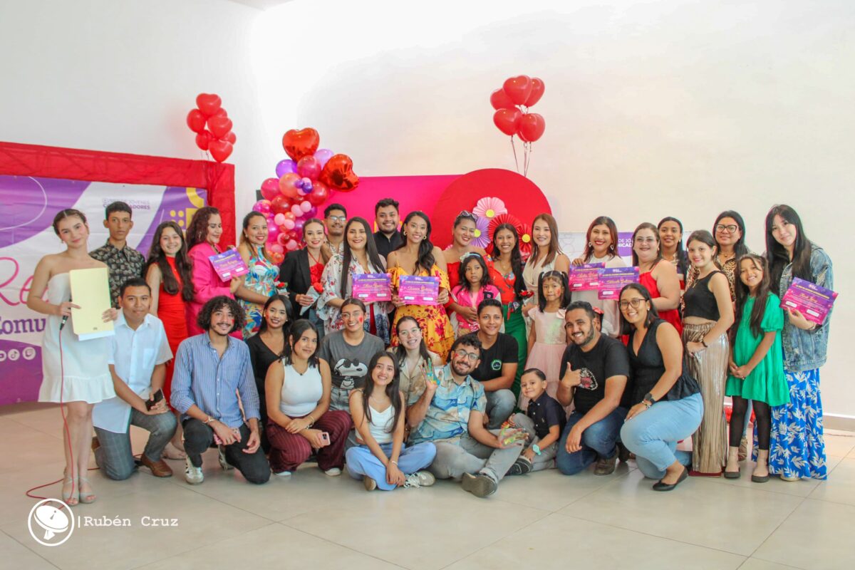 Reconocen labor de madres comunicadoras