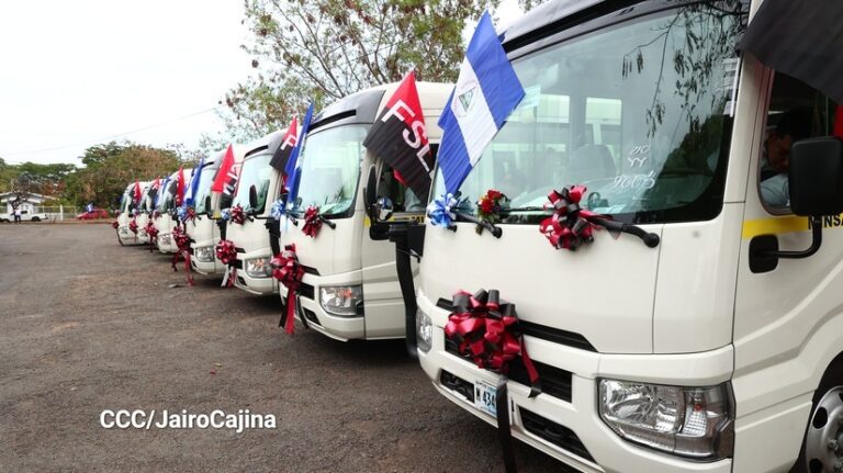 SILAIS recibe 19 microbuses para fortalecer el sistema