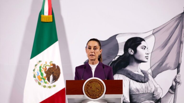 Sheinbaum da declaraciones tras el asesinato de los funcionarios