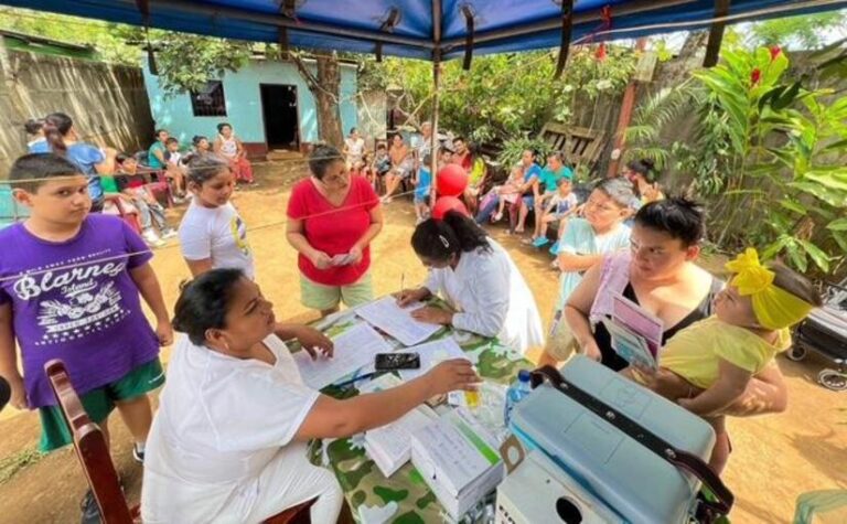 Sistema de Salud de Nicaragua aplica 100% de dosis de vacunas