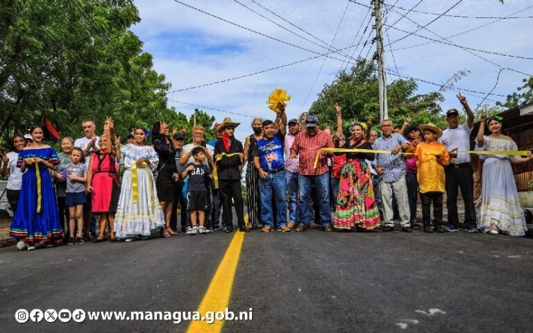 Tres cuadras recarpeteadas embellecen Villa Miguel Gutiérrez