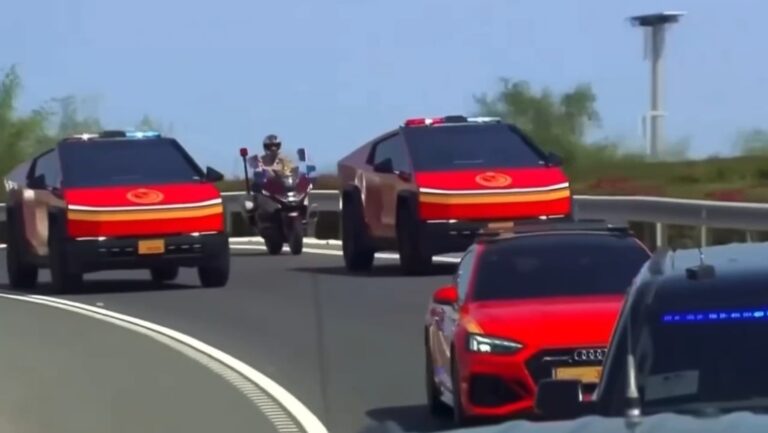 Trump es recibido de manera lujosa en Catar