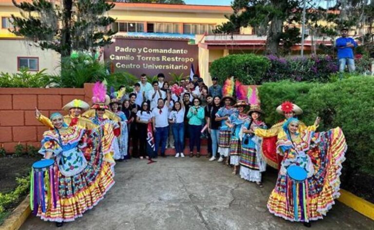 Inauguramos Centro Universitario Padre y Comandante Camilo Torres Restrepo
