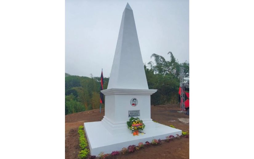 monumento en honor al Compañero Bismarck Martínez