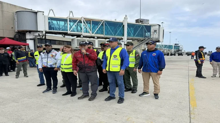 Retornan a Venezuela 174 migrantes deportados de EEUU