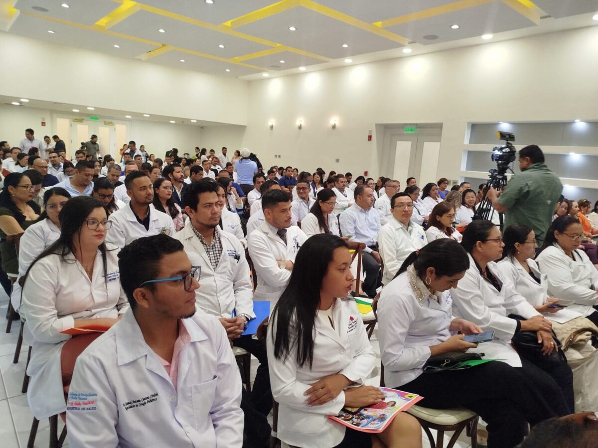 Celebran I Congreso de Pediatría y Neonatología