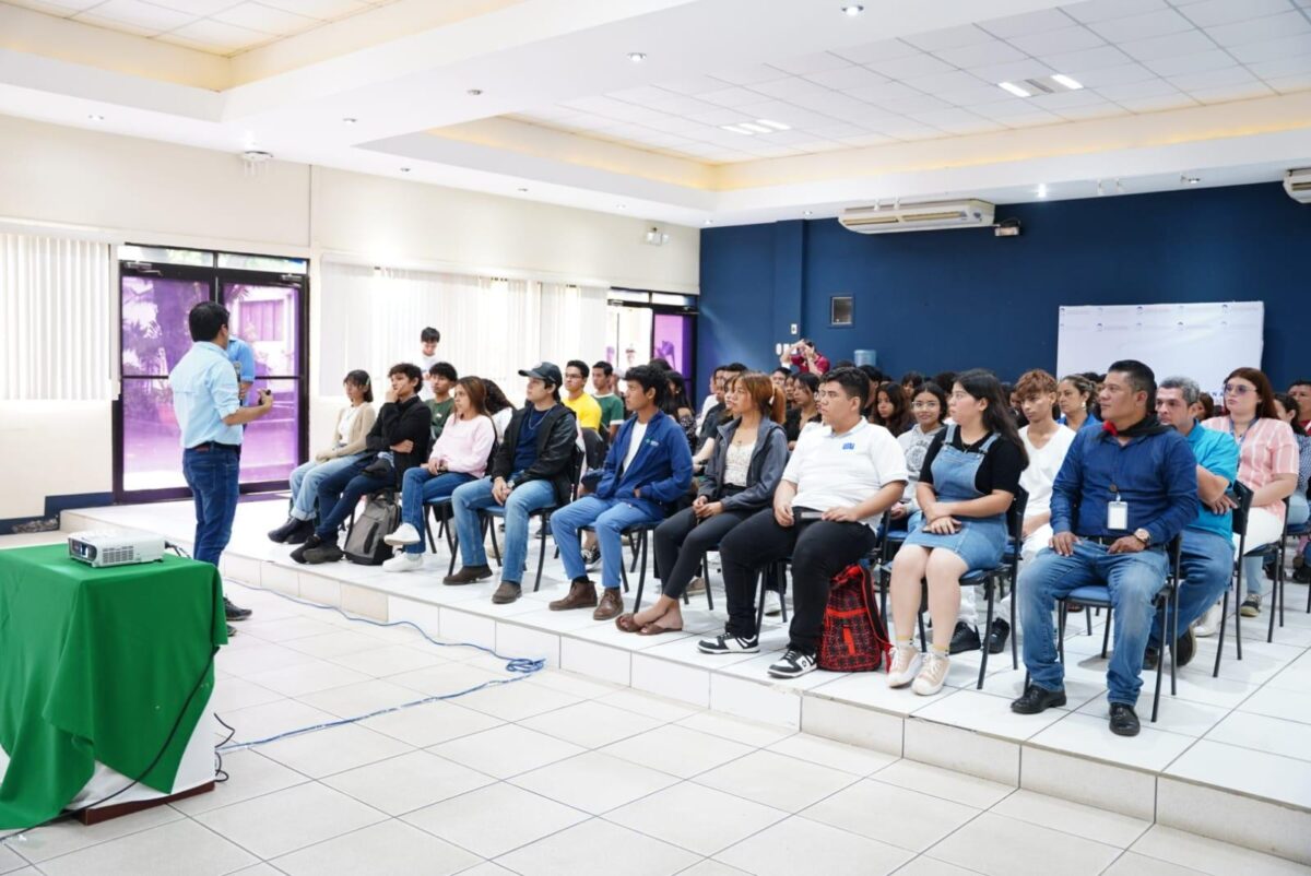 Conversatorio sobre Biodiversidad y Desarrollo Sostenible