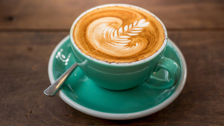 El café ayudaría a las mujeres a envejecer mejor