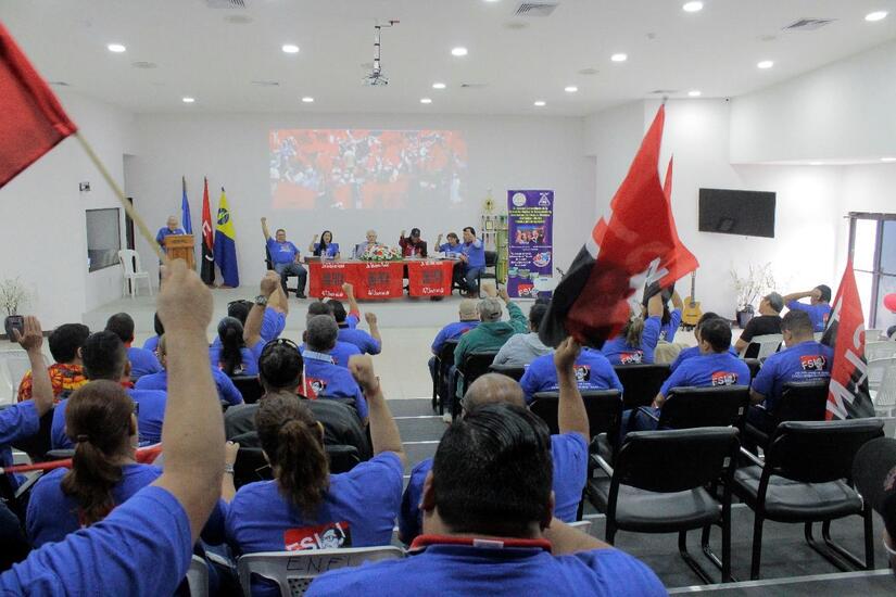Trabajadores del sector eléctrico celebran congreso sindical