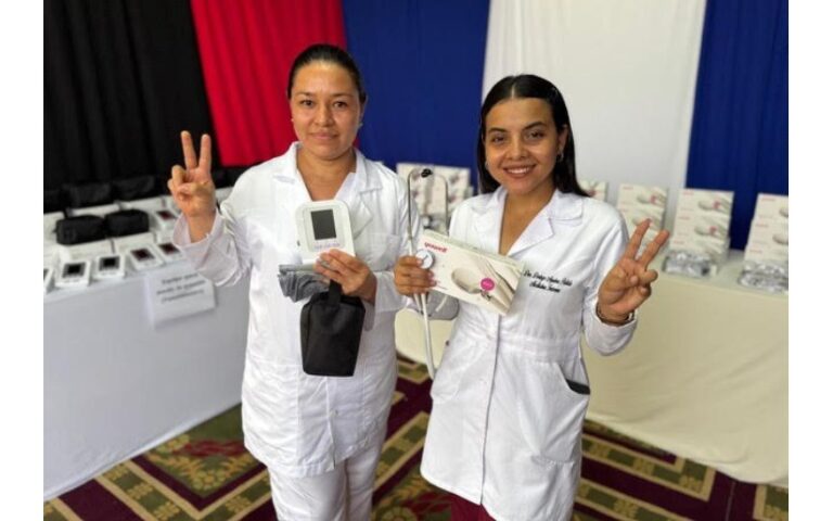 Entregarán más de 40 mil estetoscopios y tensiómetros para fortalecer la atención médica en toda Nicaragua
