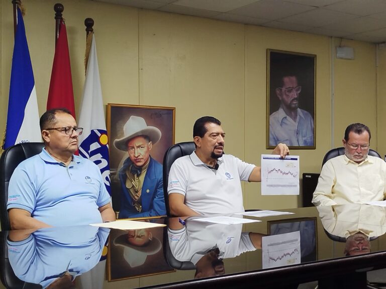 Gobierno garantiza estabilidad en el precio de los combustibles