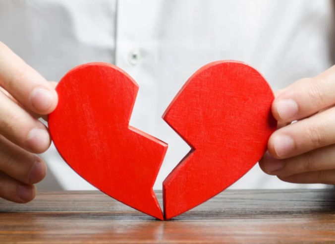 Impulsan Ley para otorgar descanso en caso de ruptura amorosa