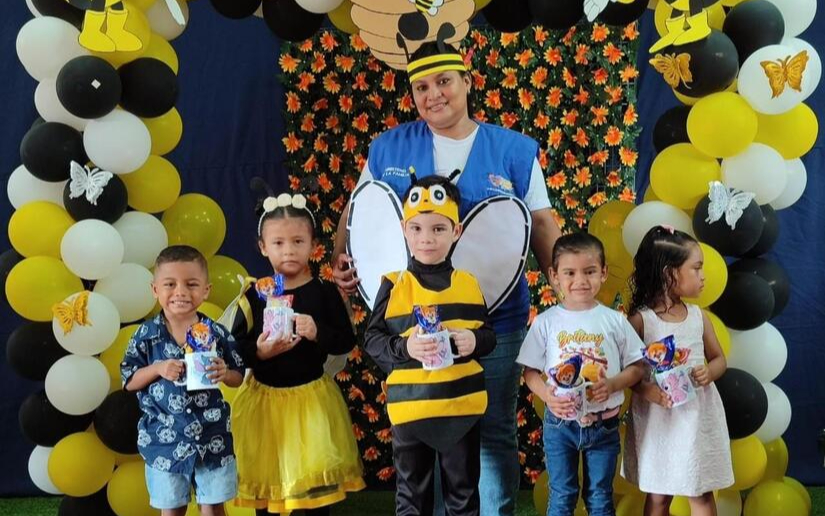 Jornada Especial en Saludo al Día Internacional del Niño