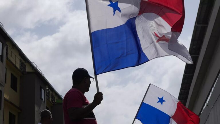 Magisterio de Panamá mantendrá el paro de labores