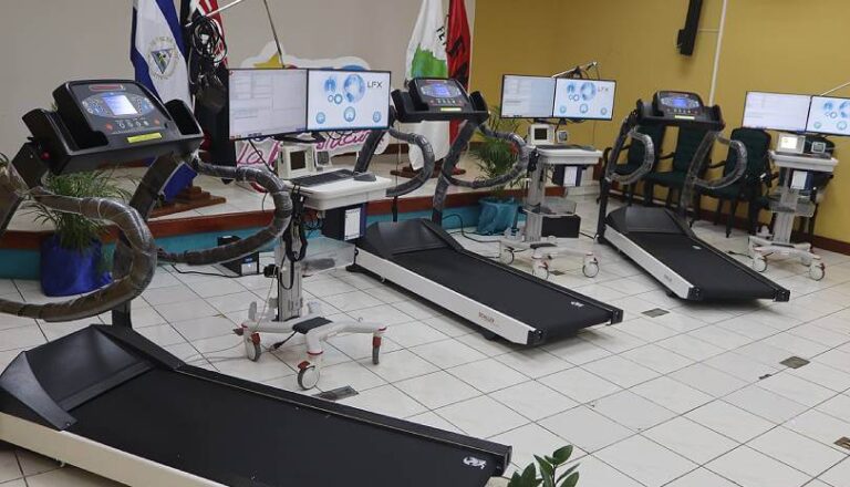 Minsa distribuye equipos de esfuerzo cardíaco