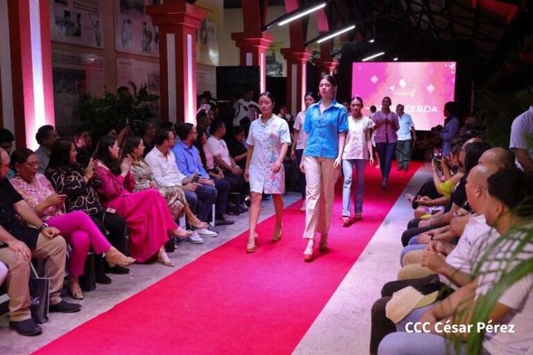 Realizan Pasarela con Identidad Cultural en Masaya