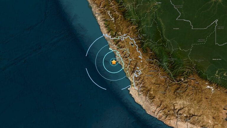 Sismo de 6,1 grados sacude Perú