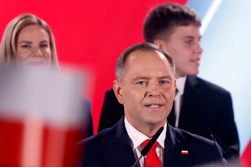 Polonia elige a Nawrocki como su presidente