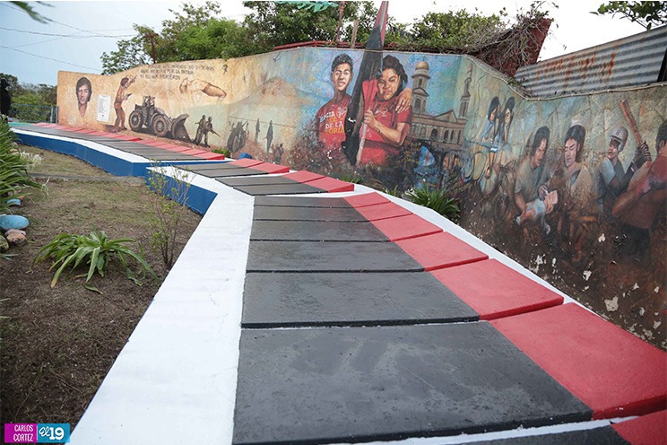 Rinden homenaje a los Héroes de la Colina 110