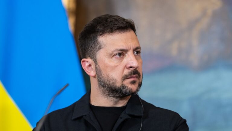 Zelenski amenaza con nuevos ataques a Rusia