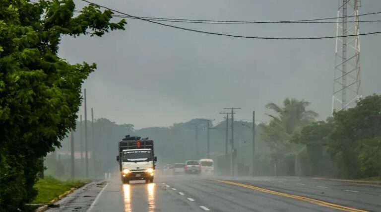 Una vaguada y Zona de Convergencia generan lluvias en Nicaragua