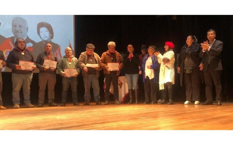 Embajada nicaragüense asiste a celebración del 133 aniversario del Partido Comunista de Chile