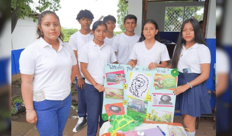 Estudiantes y docentes fortalecen educación ambiental, inclusión e identidad nacional