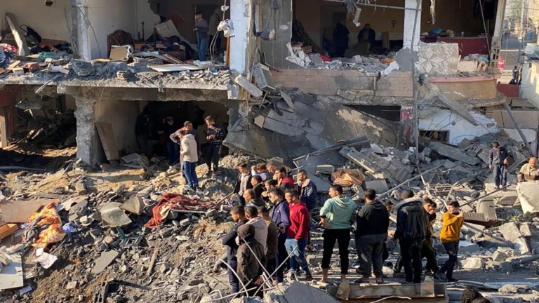 Nuevo ataque de Israel deja 27 palestinos muertos