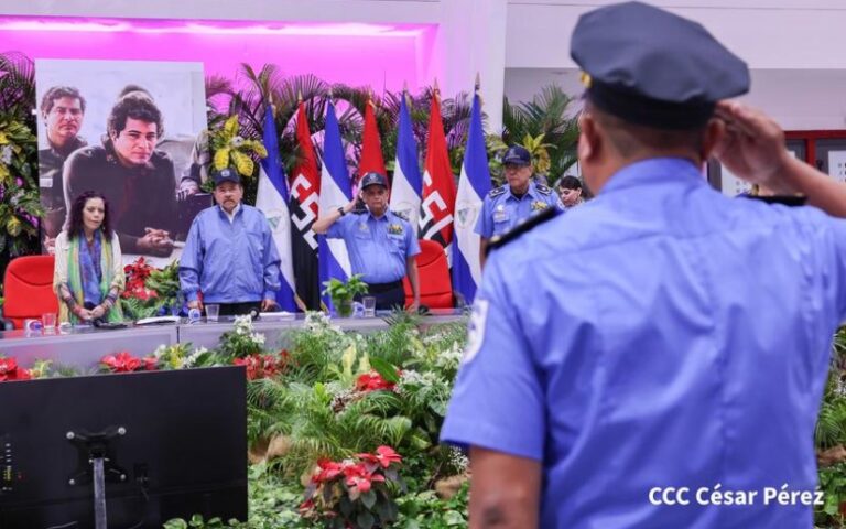 Comandante Daniel entregará Grados de Comisionados a los policías