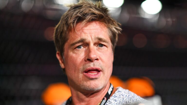 Actriz española dice que "Brad Pitt no olía bien"