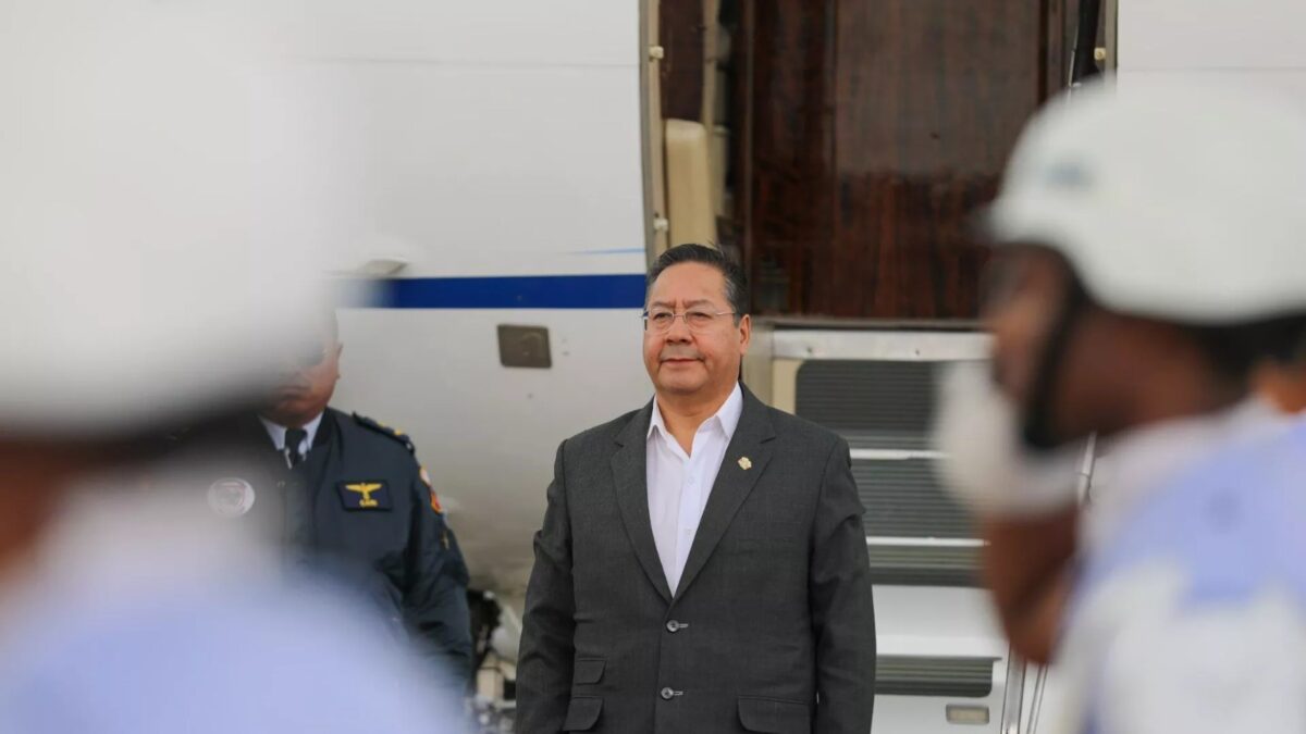 Arce acepta excesivo gasto anual en su administración