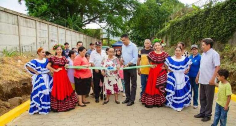 Calles y caminos entrega el Gobierno Sandinista