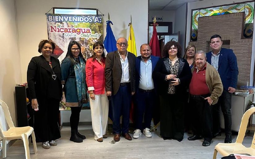 Embajada nicaragüense en Colombia celebra el 46/19