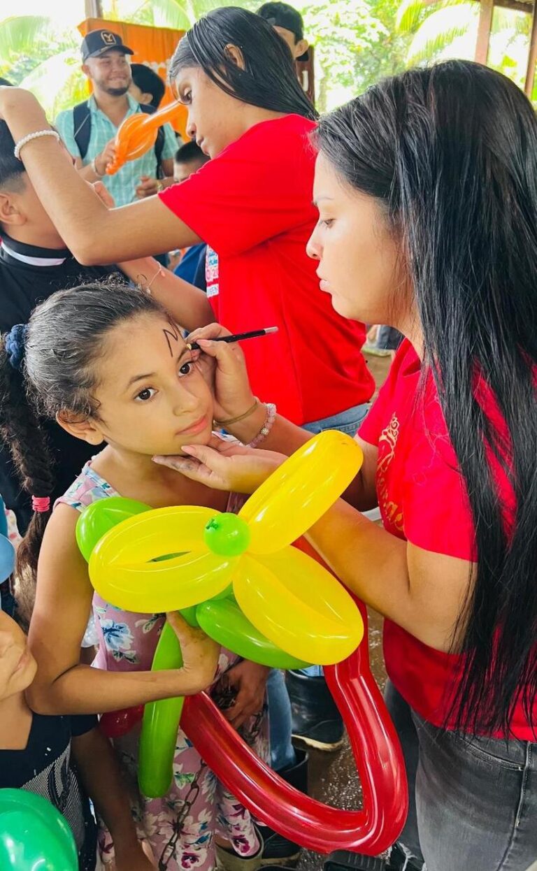 Festivales de los Mimados en todo el País