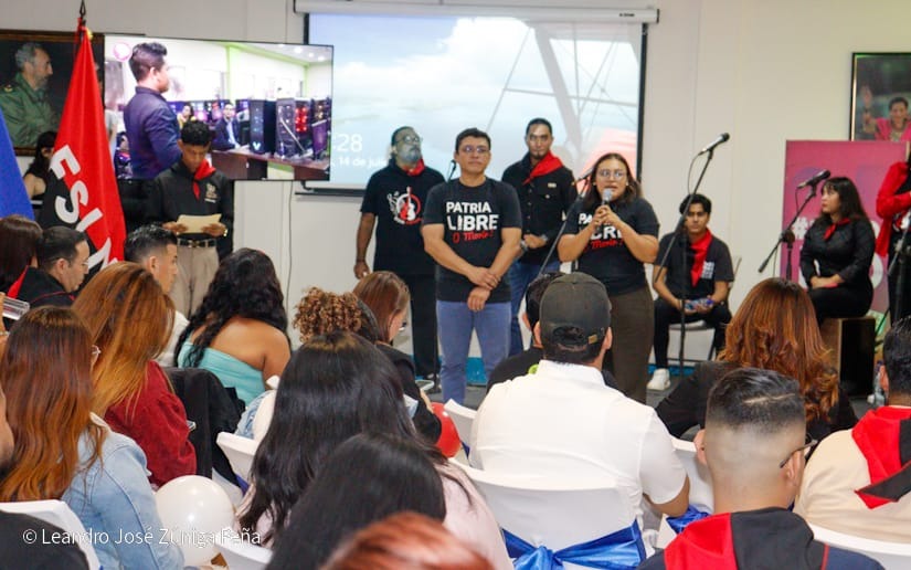 Jóvenes comunicadores celebran el 46/19 del Triunfo de la Revolución