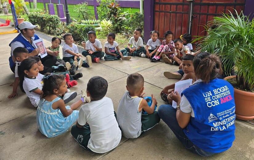 MIFAMILIA promueve taller creativo para prevenir la violencia y proteger los derechos de todos en el hogar