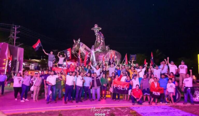 Monumento del General Augusto Sandino se instalo en Siuna