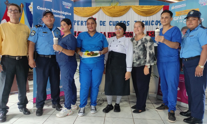 Penal de Granada inaugura 7 cursos técnicos