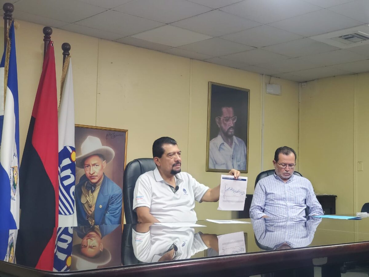 Pese al incremento que se ha registrado internacionalmente, el precio de la gasolina y sus derivados se mantienen....