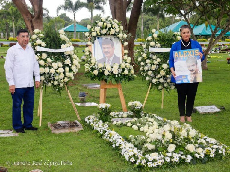 Rinden homenaje al Tricampeón Mundial de Boxeo Alexis Argüello