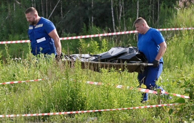 Aparente suicidio de exministro ruso conmociona al Kremlin