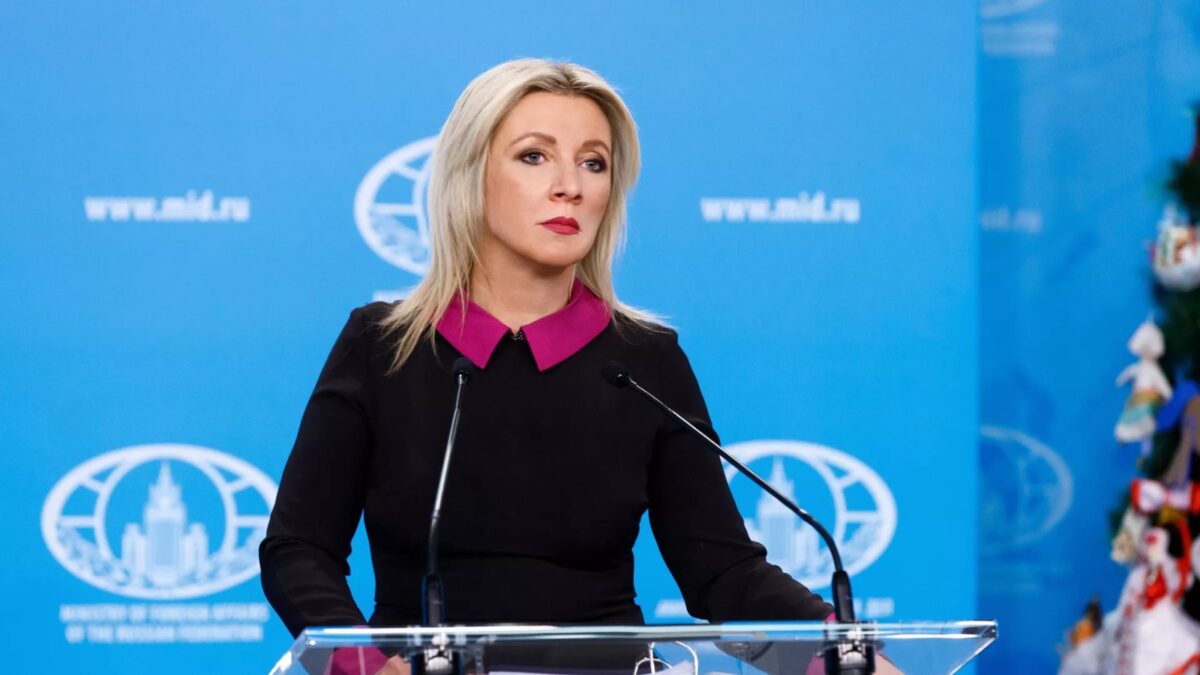 Zajárova lamenta muertes ante ataque de Kiev