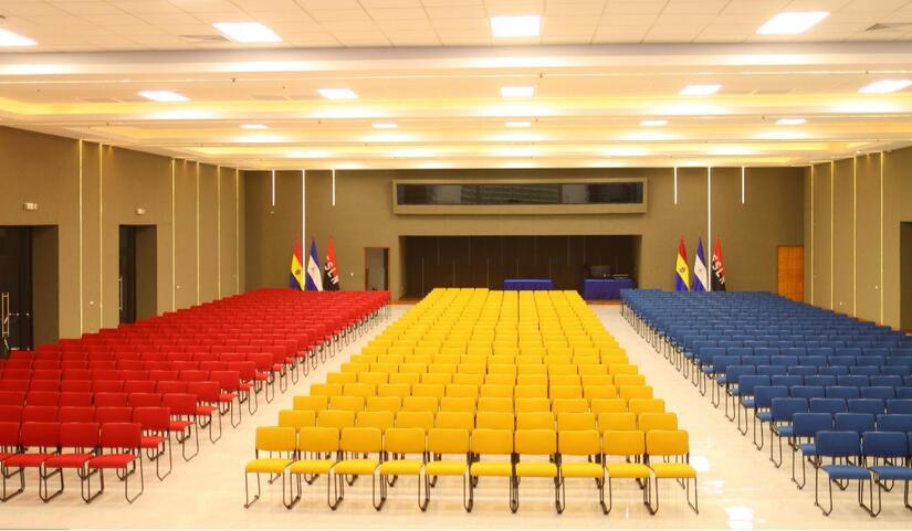 Este martes 15 de julio, la comunidad educativa de la UNAN-Managua inauguró un moderno auditorio en la UNAN-Managua.