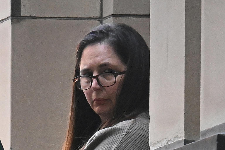 Mujer es declarada culpable por la muerte de tres personas en Australia