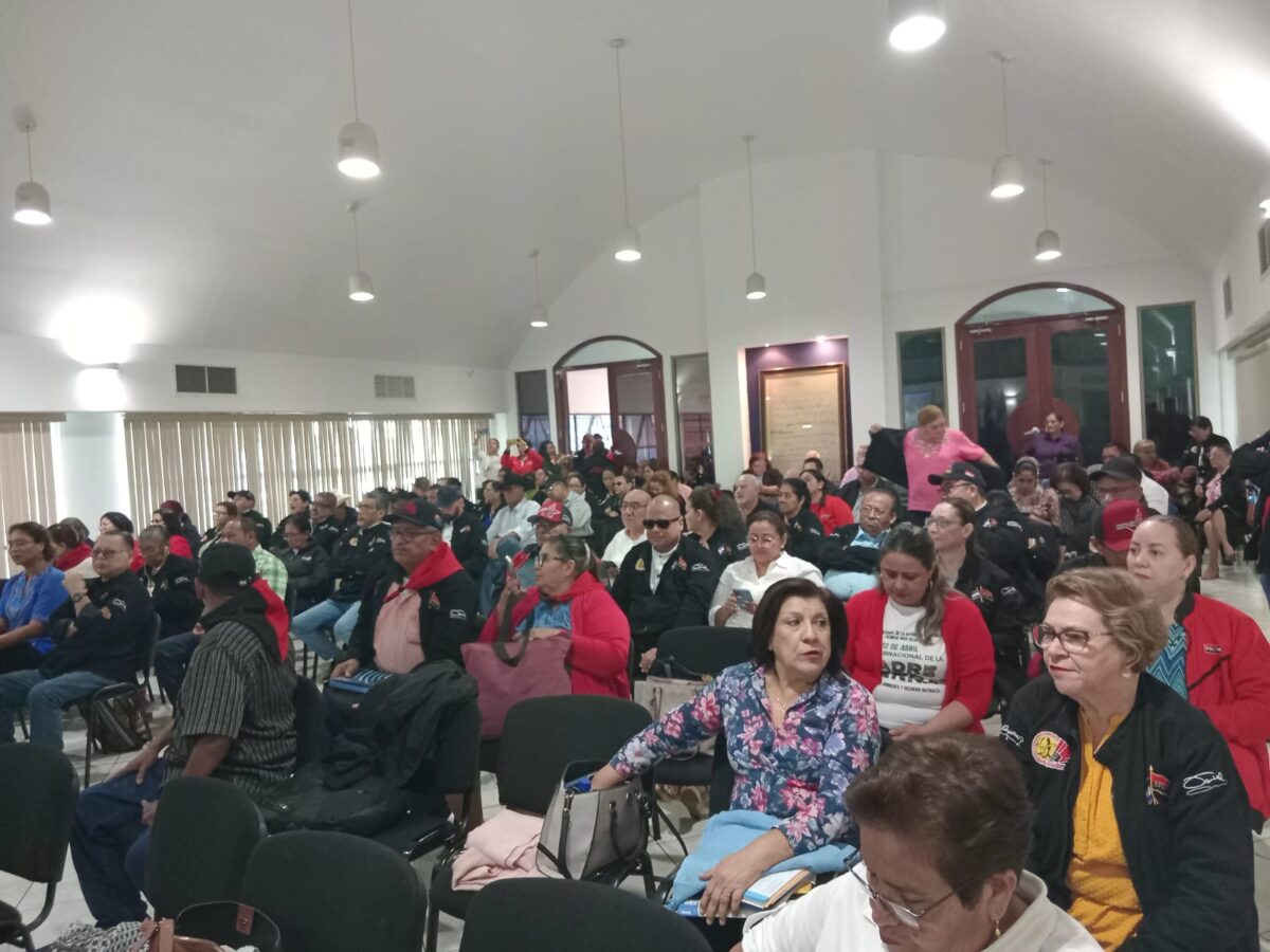 Diputados sandinistas rinden homenaje al Comandante Chávez